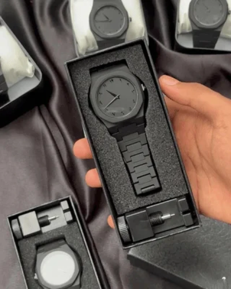 Aura Arabic Dial Watch 🕒