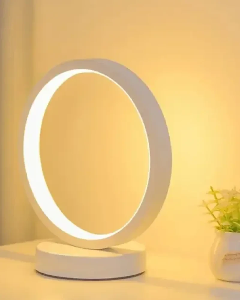 Zero lamp -Elegant Round LED Desk Lamp